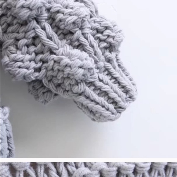 LAST ONE!!White Thick Knitted Long Sleeve Cardigan - Picture 13 of 16